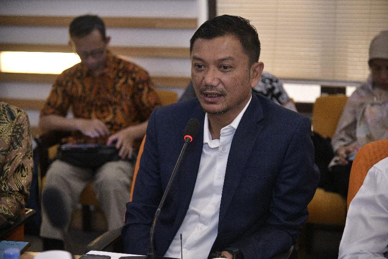 Anggota Komisi II DPR RI, Indrajaya
