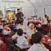 Anggota Komisi X DPR RI, Muhammad Nur Purnamasidi saat mengunjungi siswa terdampak erupsi Gunung Semeru, Senin (16/12)