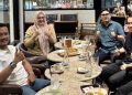 Vonny Ameliani (kedua dari kiri) dan Afdhal Alattas (Kedua dari kanan)