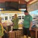 Pengajian Al Hidayah saat menyalurkan bantuan bagi korban bencana di Sumatera.