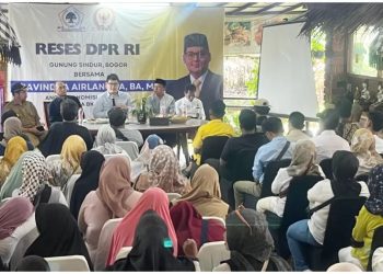 Ravindra Airlangga saat reses di Kabupaten Bogor.