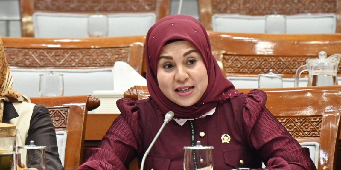 Anggota Komisi VIII DPR RI dari Fraksi Partai Kebangkitan Bangsa (PKB), Mahdalena