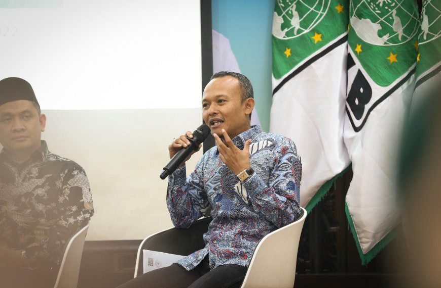 Kaisar Abu Hanifah