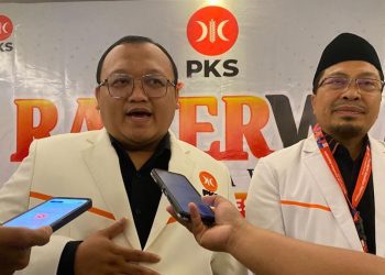 Sekjen PKS, Muhammad Kholid (Kiri)