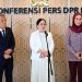 Ketua DPR RI, Puan Maharani (tengah)
