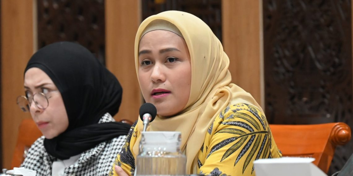 Aanggota Badan Legislasi DPR RI yang juga Wakil Ketua Umum PP KPPG, Karmila Sari