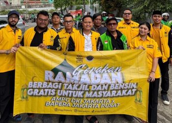 Pembagian Bensin Gratis dan Takjil untuk Ojol oleh AMPG DKI dan BAPERA Jakarta Pusat