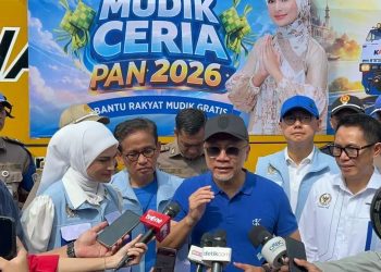 Ketua Fraksi PAN DPR RI, Putri Zulhas (kiri) dalam acara Mudia Ceria PAN 2026