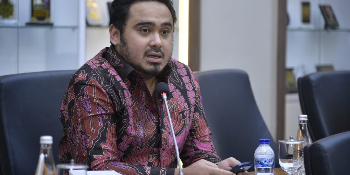 Anggota Komisi II DPR RI dari Fraksi Partai Golkar, Ahmad Irawan