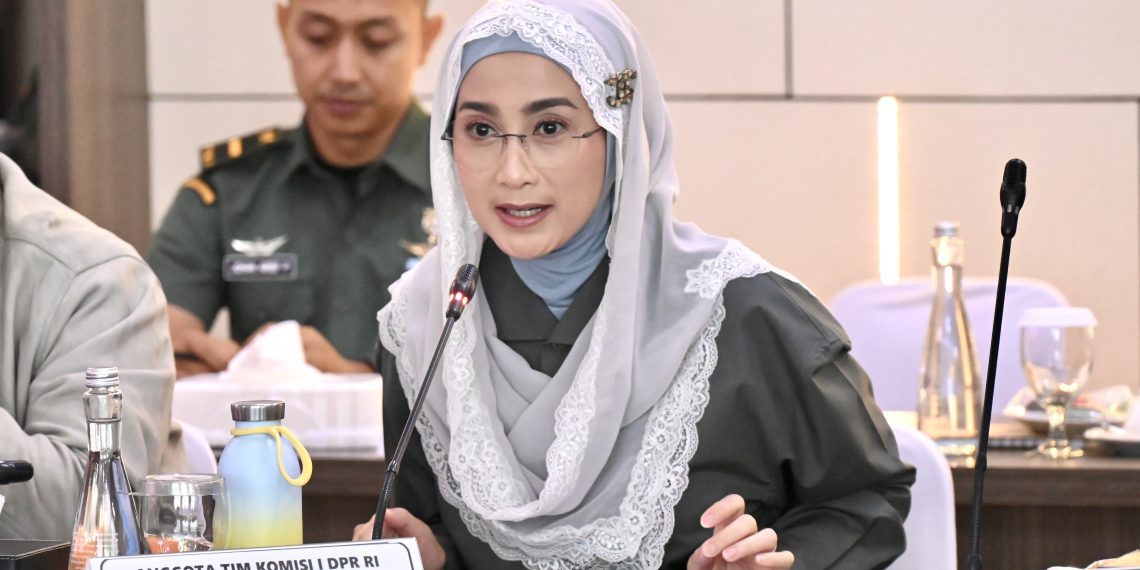 Anggota Komisi I DPR RI, Desy Ratnasari