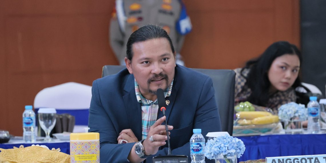 Ketua Pansus RUU tentang Hukum Perdata Internasional DPR RI, Martin Daniel Tumbelaka
