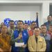 Sahat MP Sinurat (tengah)