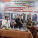 Dosen Universitas Islam Internasional Indonesia (UIII), Zezen Zaenal Mutaqin (kanan)