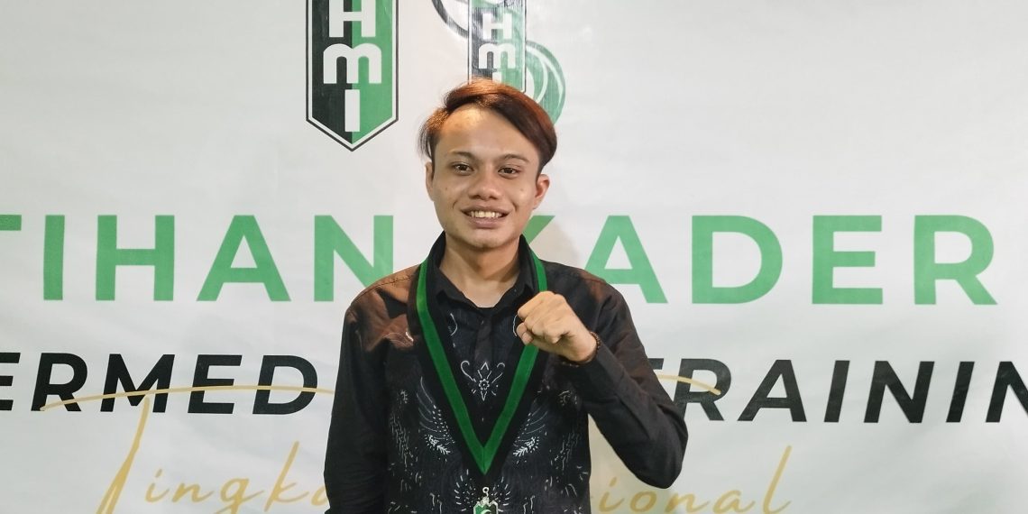 Rizky Ikhzahrul R | BADKO HMI Jawa Timur